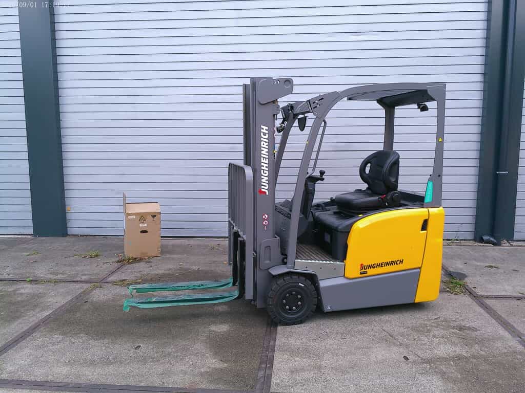 Jungheinrich NiEUW Triplo.