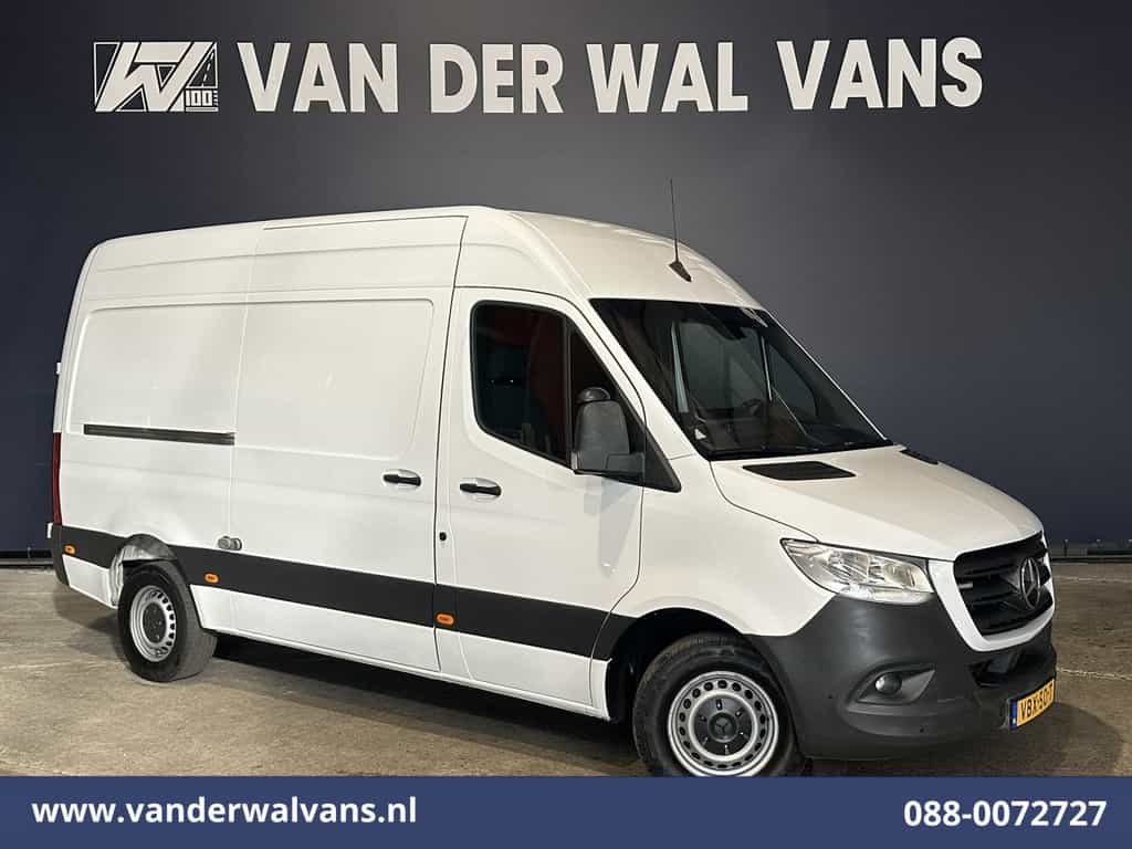 Mercedes-Benz Sprinter 316 CDI 163pk L2H2 Euro6 Airco | Camera | Apple Carplay | Android Auto Cruisecontrol, 2800kg trekvermogen, parkeersensoren