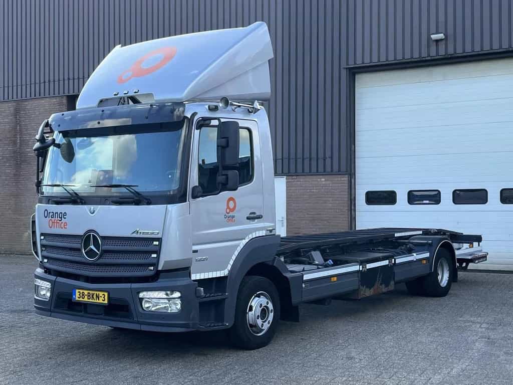 Mercedes-Benz Atego 1221 / 2018 / Euro6 / Airco / WB: 482 cm / Camera / Renova Wissellaadbak / Euro6 / NL Truck HT1008