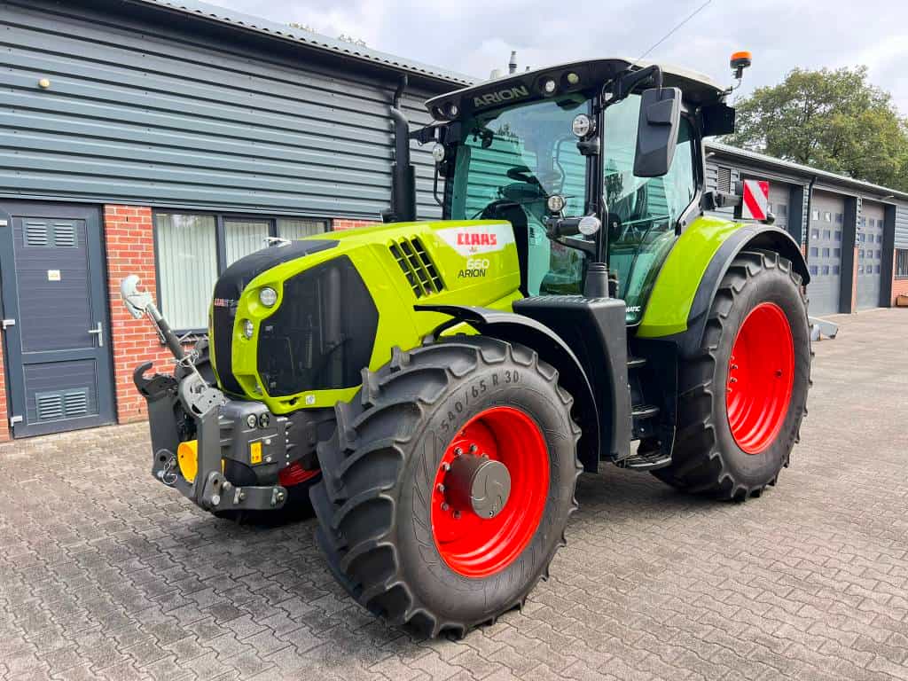 CLAAS Arion 660