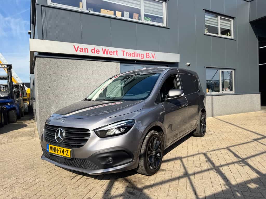 Mercedes-Benz Citan 110 CDI 95PK Diesel 2021 Airco / DAB + / Apple Carplay / Camera / LM Velgen / Cruise control / Navi  Zeer Net!