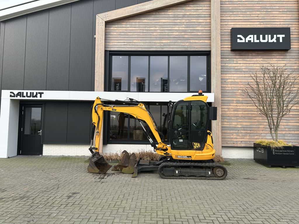JCB 8035 ZTS