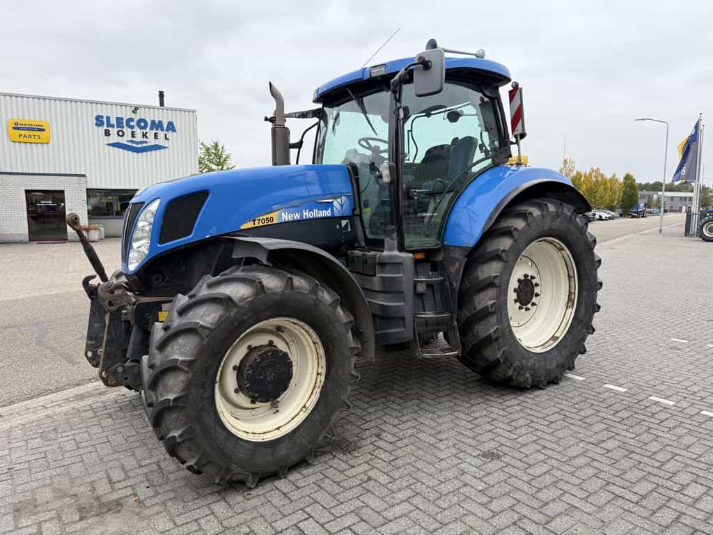 New Holland T7050 Power Command