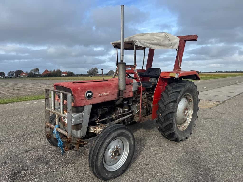 Massey Ferguson 135