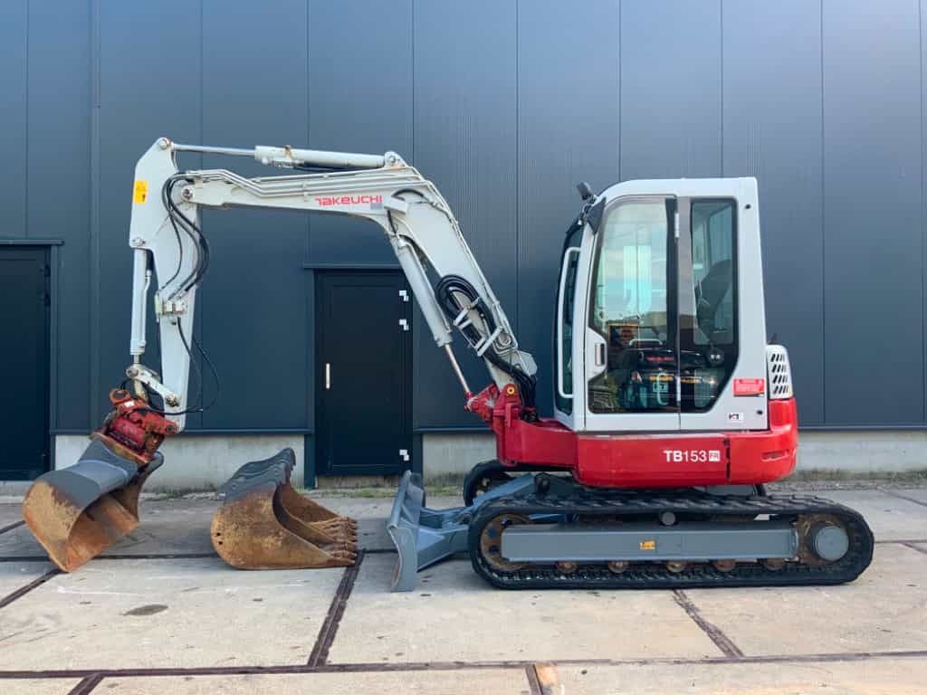 Takeuchi TB 153 FR