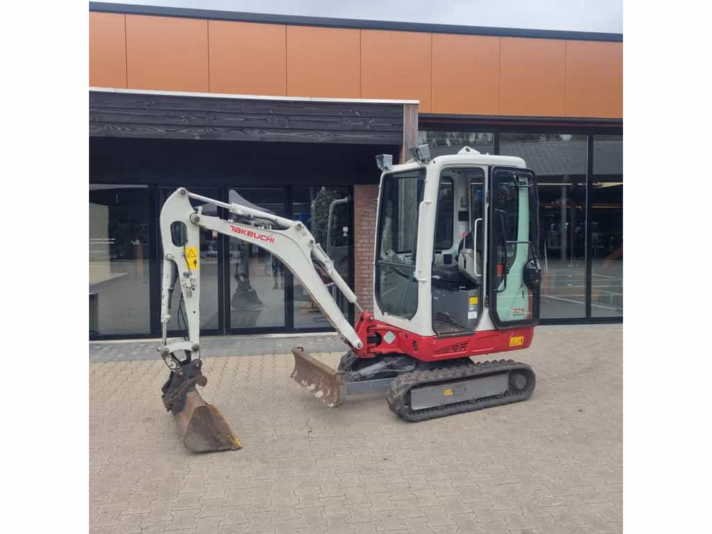 Takeuchi TB 216