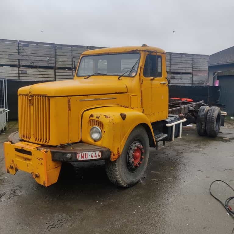 Scania 110