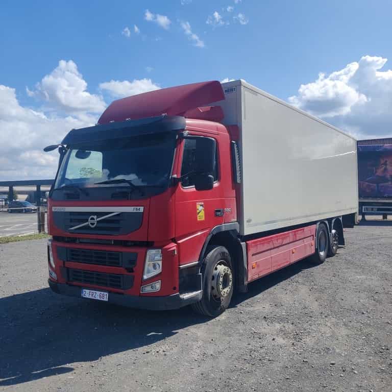Volvo fm 330