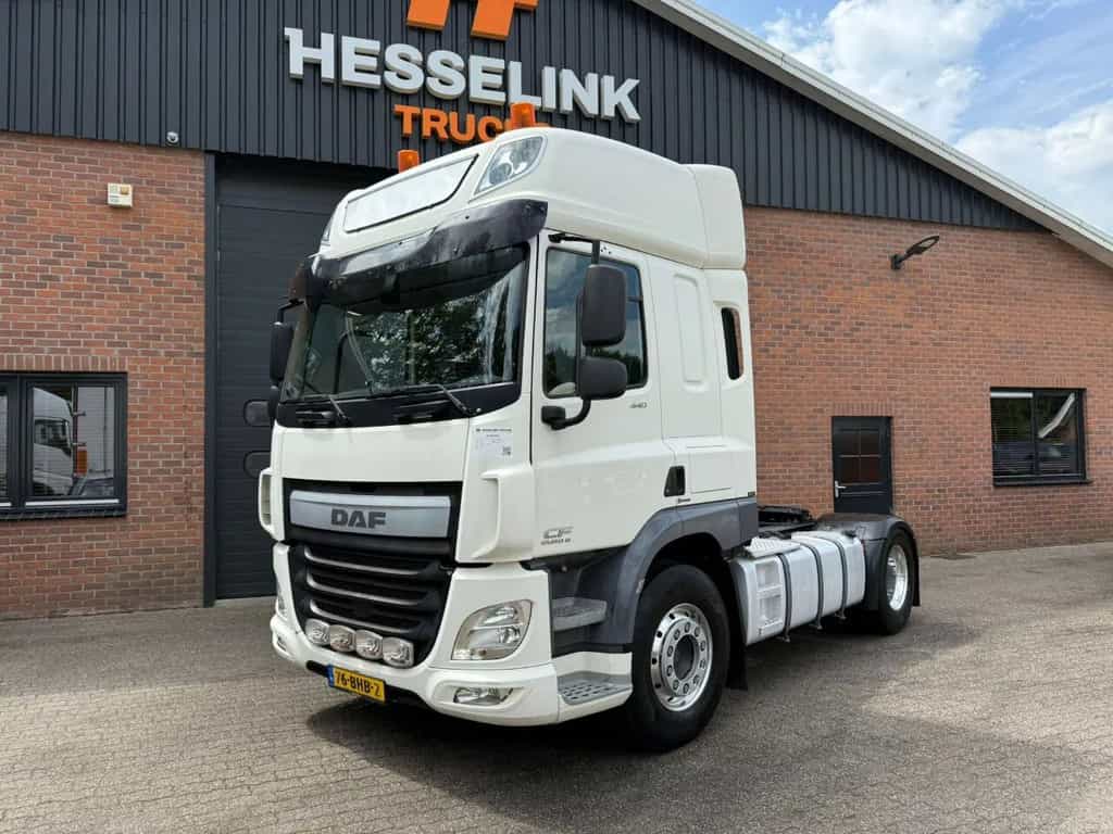 DAF CF 440 4X2 Space Cab Side skirts ACC NL Truck truck tractor