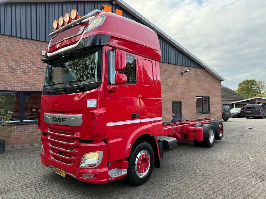 DAF XF 530 6X2 FAS Full air Alcoa Retarder Stuuras 7.6M Chassis NL T chassis truck