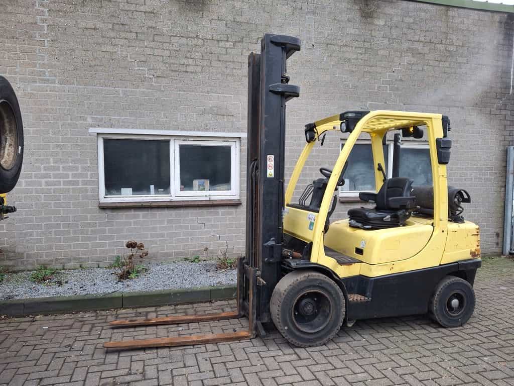 HYSTER H3,00 FT (BJ 2013) triplo LPG heftruck