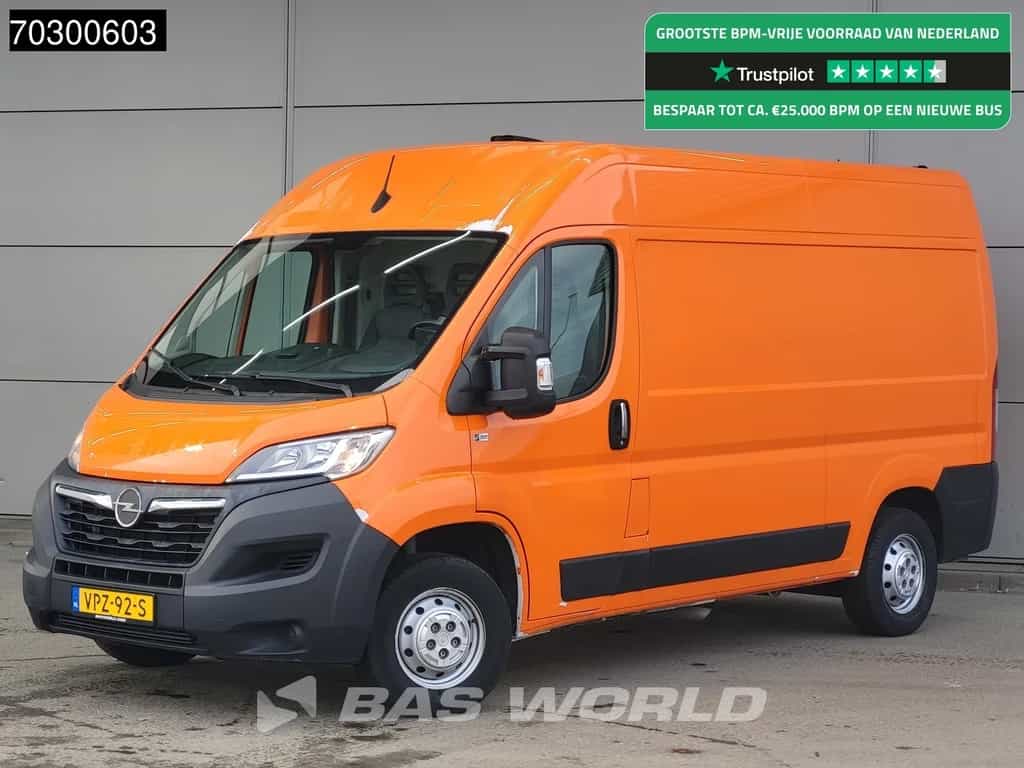 Opel Movano 165PK L2H2 Trekhaak Navi 165PK Airco Cruise Camera Parkeersensoren APK 05-2026 Euro6 L2 Airco Trekhaak Cruise control