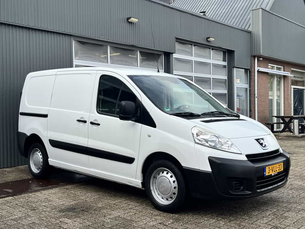 Peugeot Expert 227 2.0 HDI L1H1 Trekhaak 2192kg trekgewicht Kastinrichting 3-Persoons Bpm vrij voor particulier gebruik!!