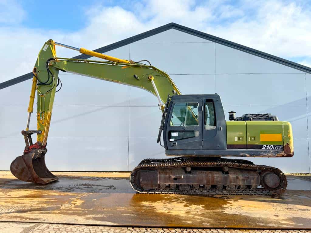 Hyundai 210LC-7 - Hammer Lines / Cummins Engine