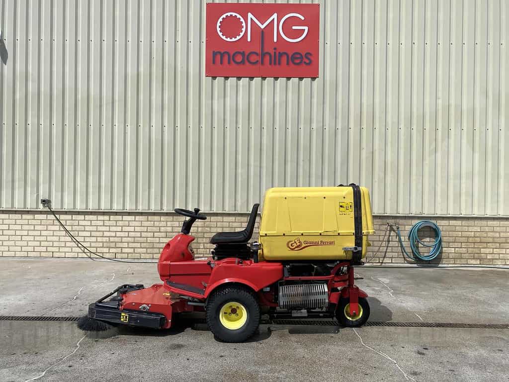 2001 Gianni Ferrari PG180, veegmachine