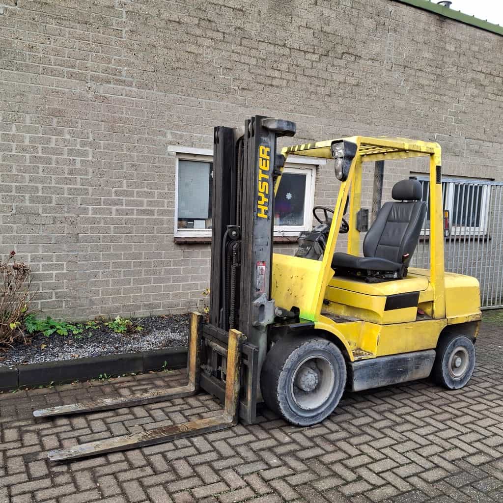 HYSTER H 3,00 XM Heftruck TRIPLO 4,7 m SHIFT ( BJ 2003)