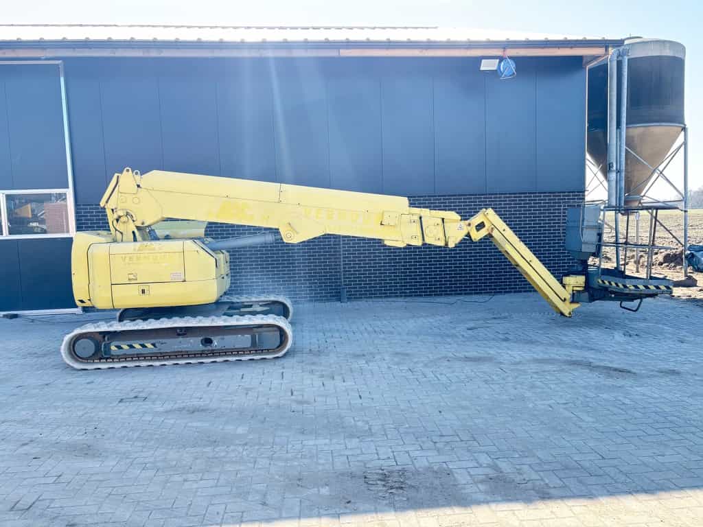 Hoogwerker rupshoogwerker hitachi hx140b telescoophoogwerker