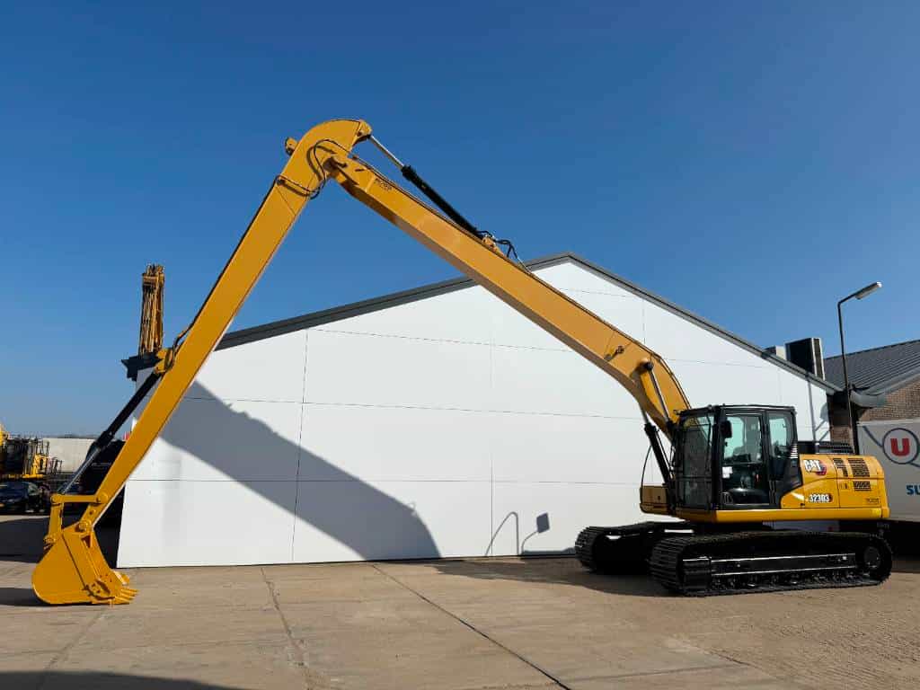 CAT 323D3 - 16 Meter Long Reach / New / Unused