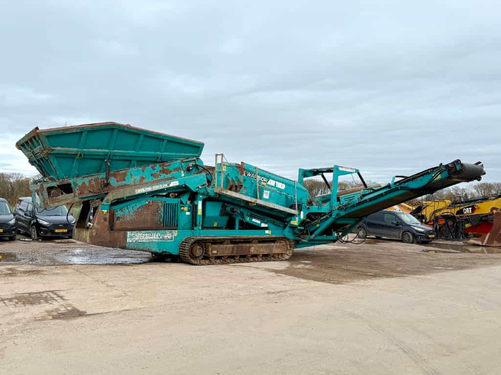 PowerScreen Warrior 1400 - Caterpillar Engine / 3 Conveyors