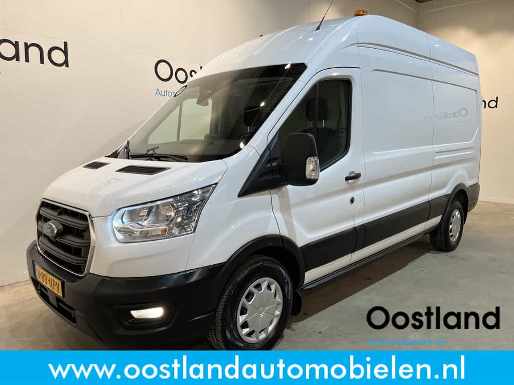 Ford Transit 350 2.0 TDCI L3H3 Trend 170 PK / Euro 6 / Airco / CarPlay / Cruise Control / Camera / Trekhaak / 28.400 KM !!