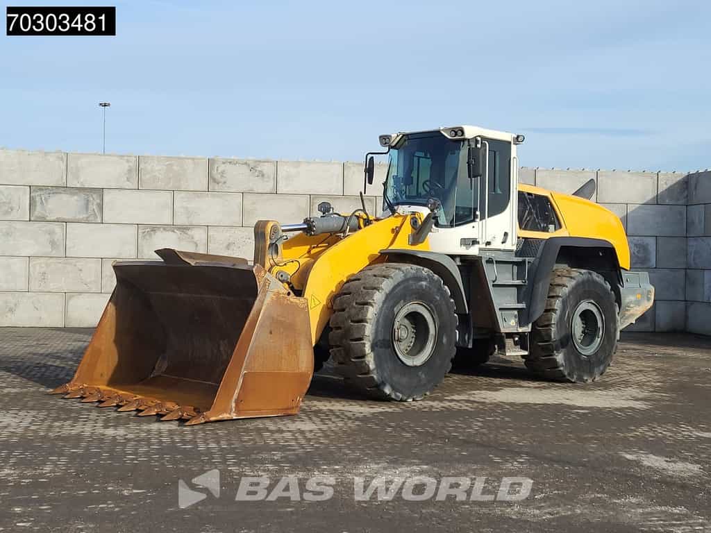 Liebherr L576