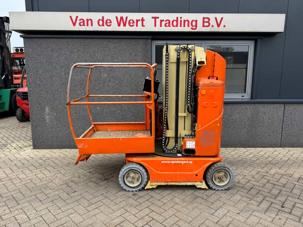 JLG Toucan 800 A  Knikarmhoogwerker Elektrisch 8M Werkhoogte