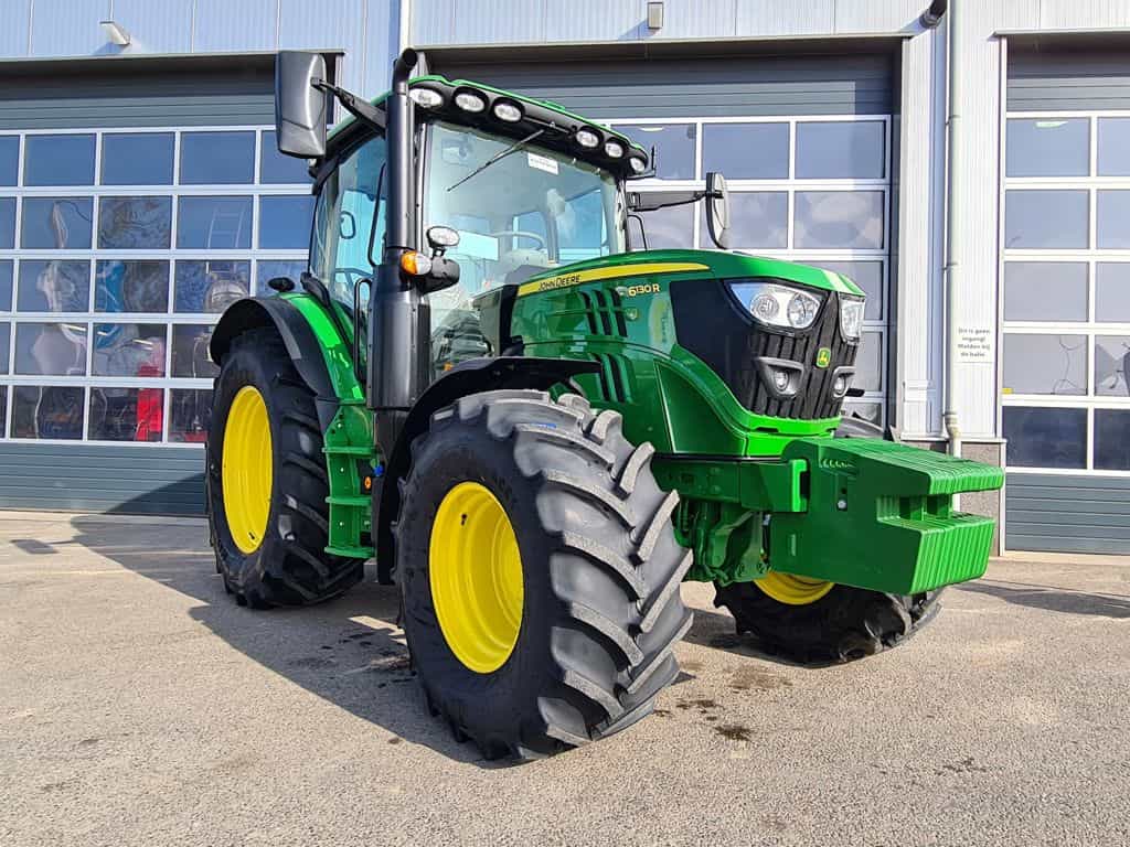 John Deere 6130R