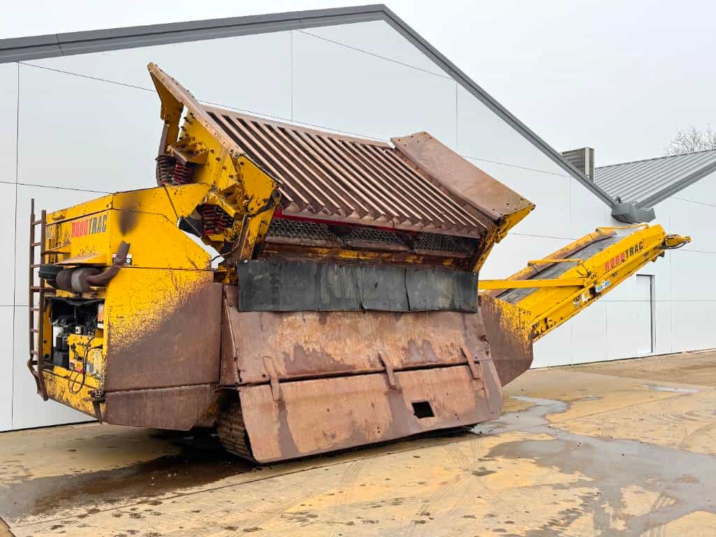 Extec Robotrac 7000 - Kubota Engine / Good Condition