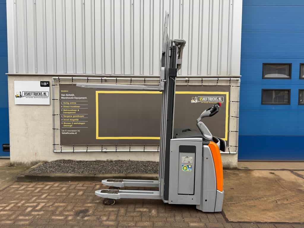 VS-22586 Elektrische stapelaar Still exv sF 14i