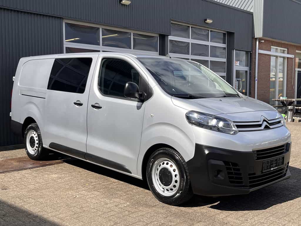 Citroën Jumpy 2.0 HDI 120 XL DC Marge BTW en BPM vrij!! Airco Cruise controle Trekhaak 2500kg Navigatiesysteem 5-Persoons Parkeerhulp achter Apple carplay 1e eigenaar Euro 6 Bpm en Btw vrij voor particulier gebruik !!
