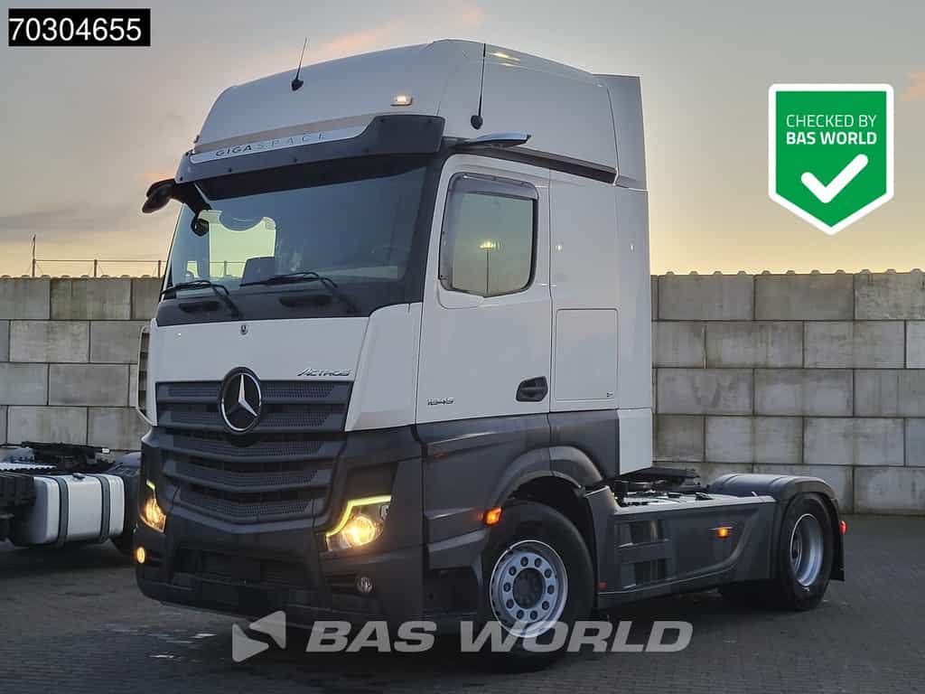 Mercedes Actros 1845 4X2 GigaSpace Retarder MirrorCam Navi Euro 6