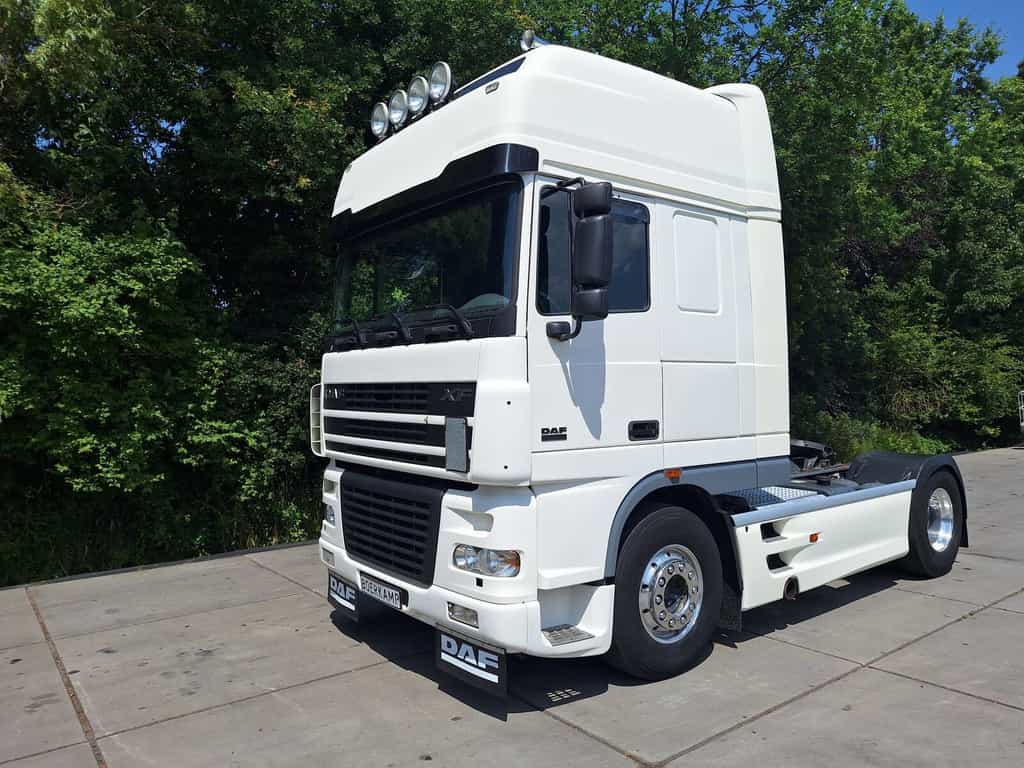 DAF XF95.480  299955km original! truck tractor