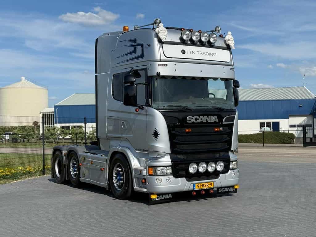 Scania R520 V8 NIEUWE BANDEN, SMARTTACHO 2, FULL AIR, STEERING PUSHER.