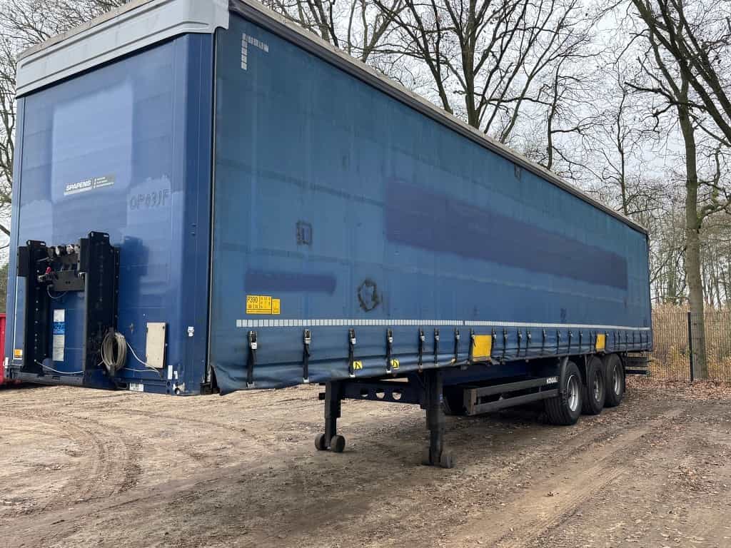 Kogel tautliner schuifzeil en dak bj 2016 APK!!