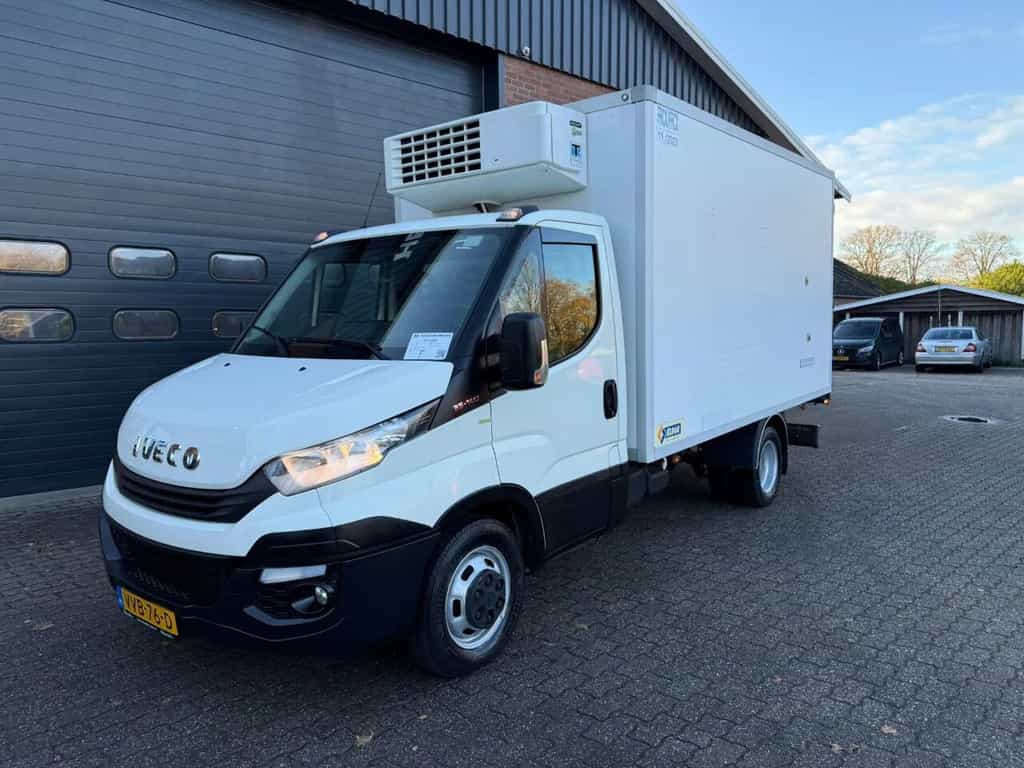 IVECO 35C14 Thermo King V500 Spectrum Dual Temp refrigerated truck < 3.5t