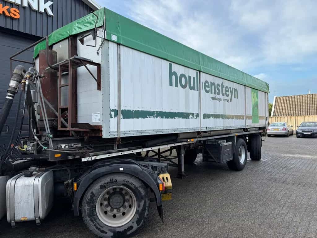 Floor 45m3 Blaaskipper/Schleuse Stuuras APK 10/2026! tipper semi-trailer