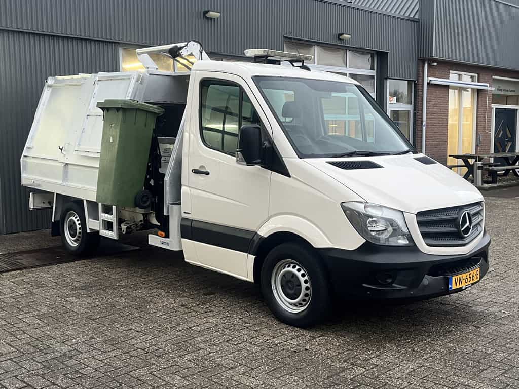 Mercedes-Benz Sprinter 310 2.2 CDI 366 rechts gestuurd Kipper Kliko Vuilniswagen systeem Vuilnis pers Airco 3-Persoons Pick-up Kieper 1e eigenaar Hoge schotten Boomverzorging Snoeiaval veegvuilkipper veegvuil kipper