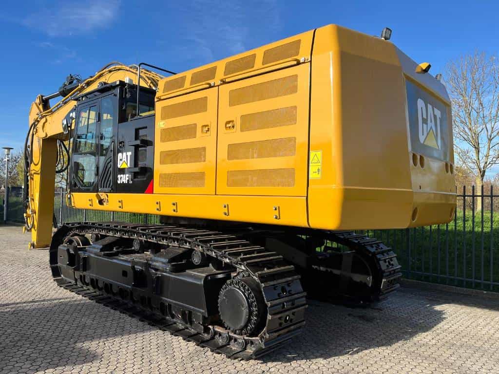 CAT 374FL 2019 factory EPA and CE all hydr lines