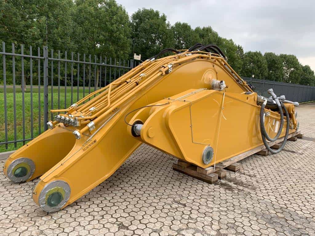 CAT 390 | 395  boom packages choice ME GP Reach LRE