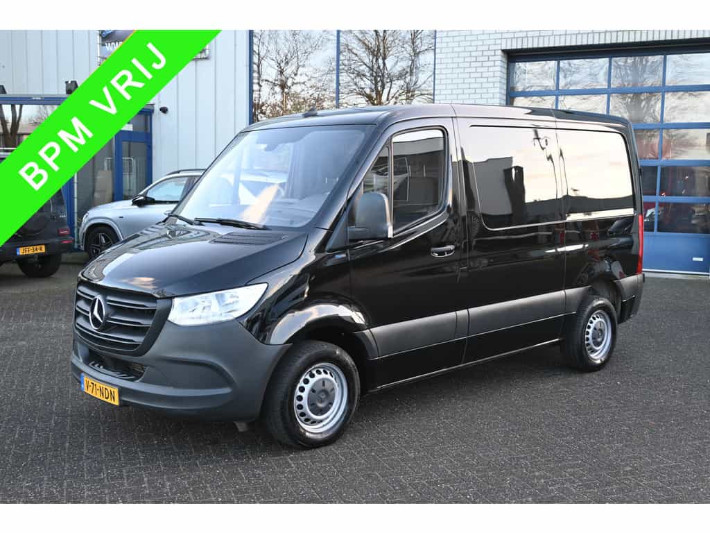 Mercedes-Benz Sprinter 214 CDI L1H1 MBUX met camera, Trekhaak