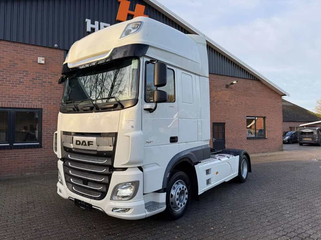 DAF XF 480 SSC Super Space 2x tank LED Smarttacho 2 Nieuwe APK 317.2 truck tractor