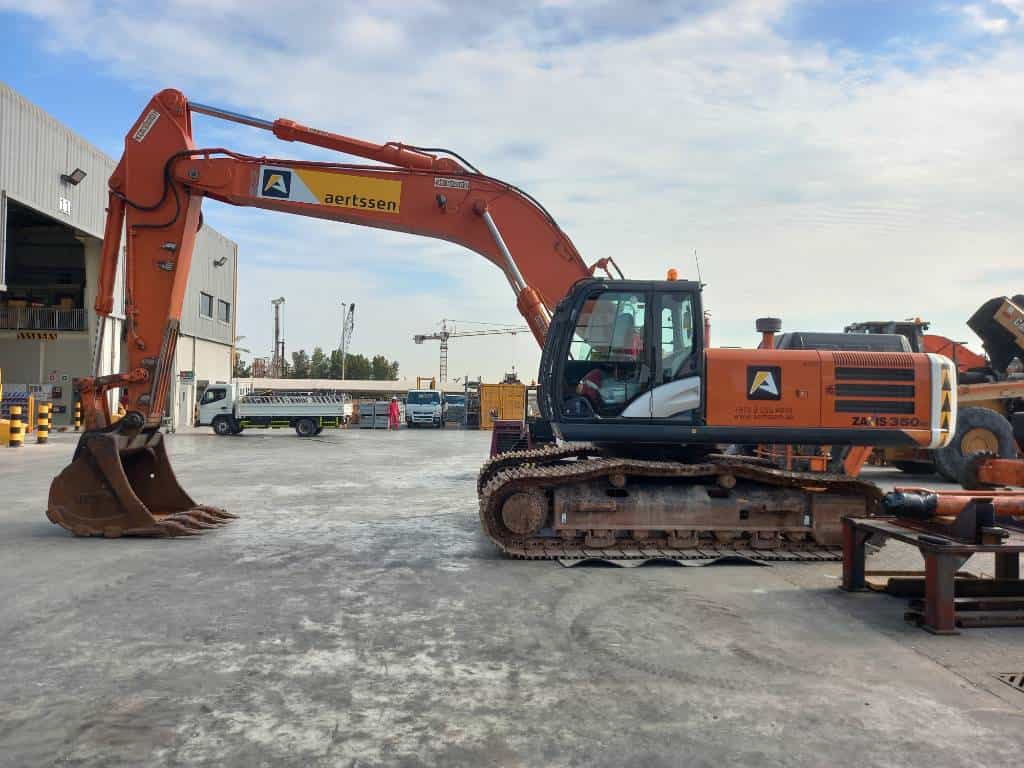 Hitachi ZX350H-5G (Abu Dhabi)