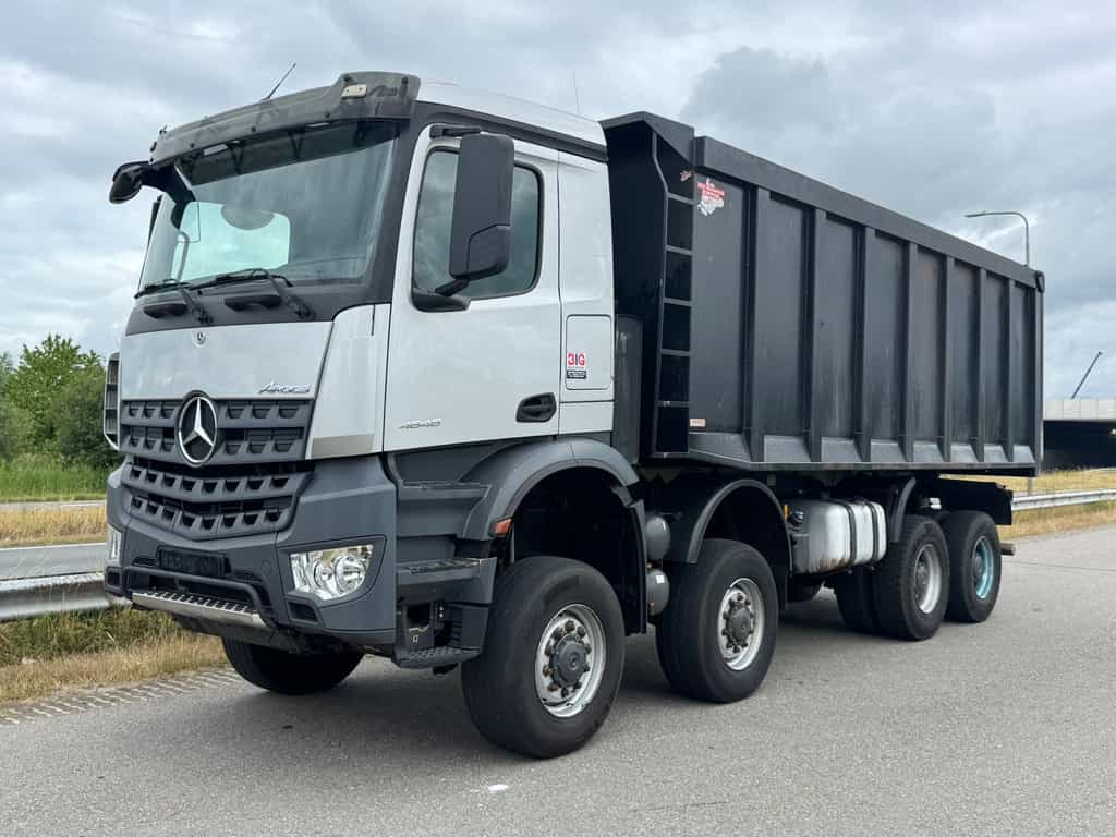 Mercedes Benz Arocs 4848 8x8