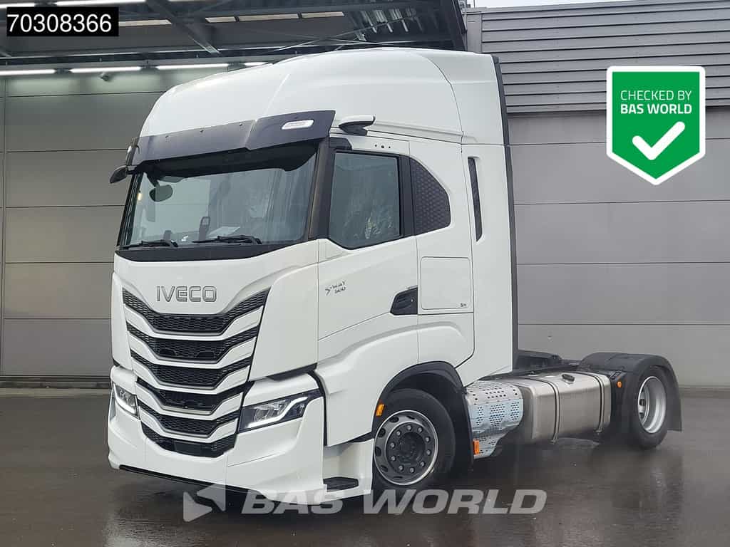 Iveco S-Way 500 4X2 NEW! Mega 2xTanks Standklima LED Navi