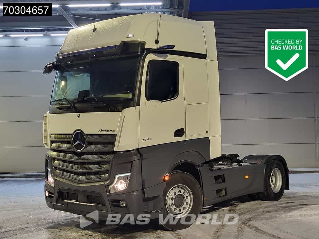 Mercedes Actros 1845 4X2 GigaSpace Retarder MirrorCam Navi Euro 6