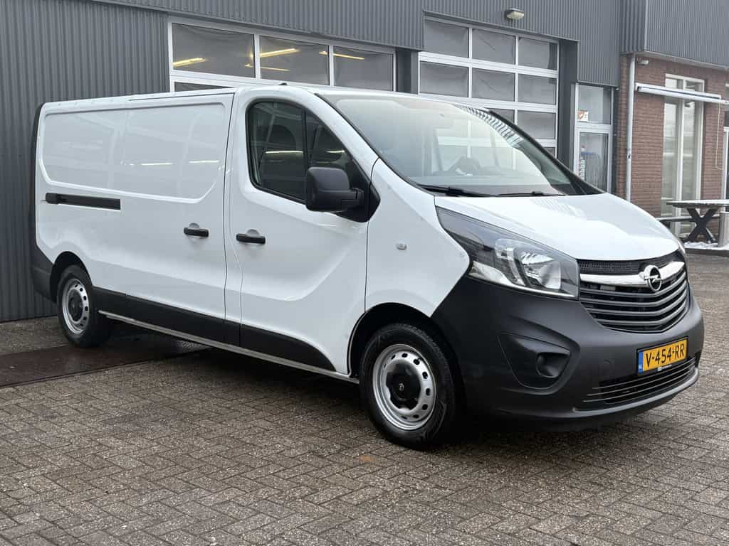 Opel Vivaro 1.6 CDTI 126pk L2H1 Edition EcoFlex Airco Cruise controle Trekhaak Schuifdeur Bpm vrij Lang Achterklep Goed onderhouden !!! zie foto's