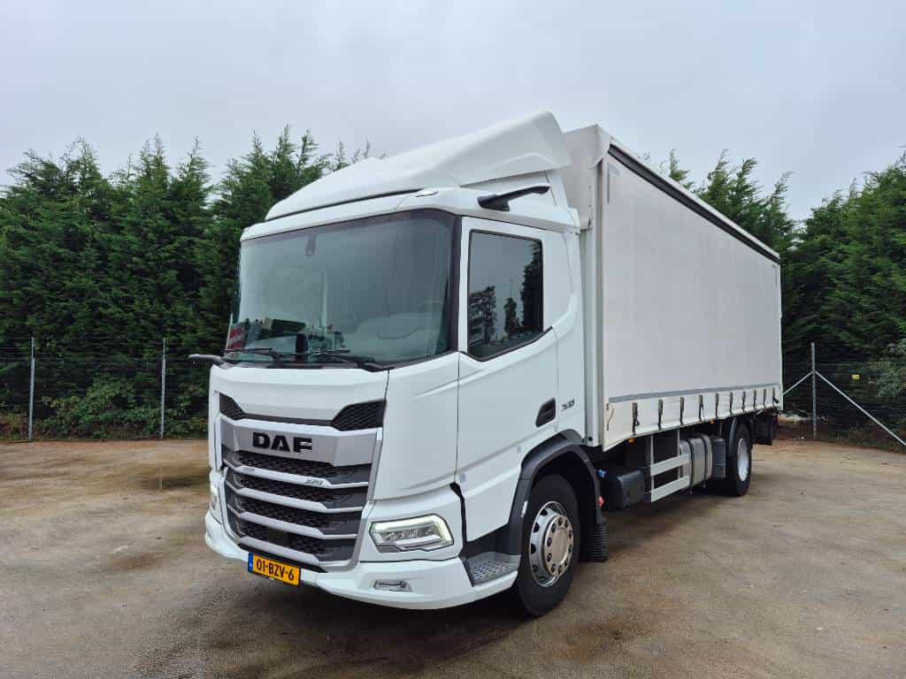 DAF XD 370