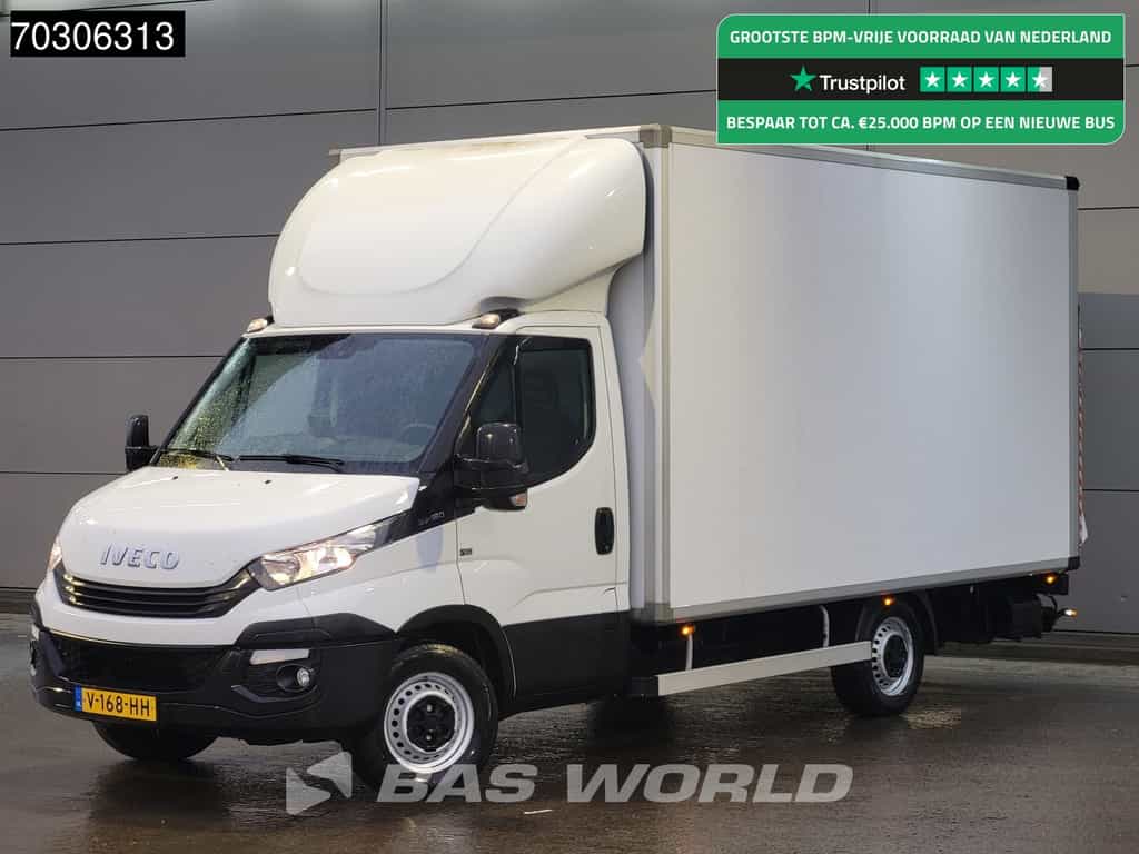 Iveco Daily 35S18 3.0L 1000KG Laadklep  Lat om Lat  Zijdeur Bakwagen Airco Cruise Camera D'Hollandia APK 07-2026 Euro6 Meubelbak Koffer Airco Cruise control