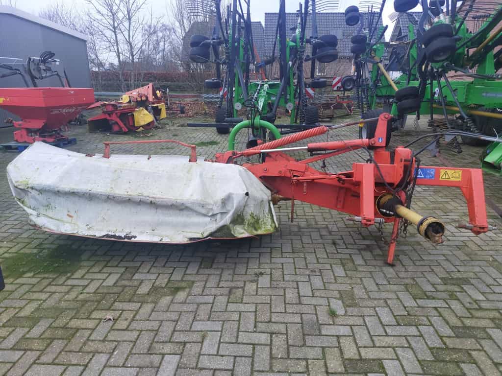 Kuhn FC240P Maaier