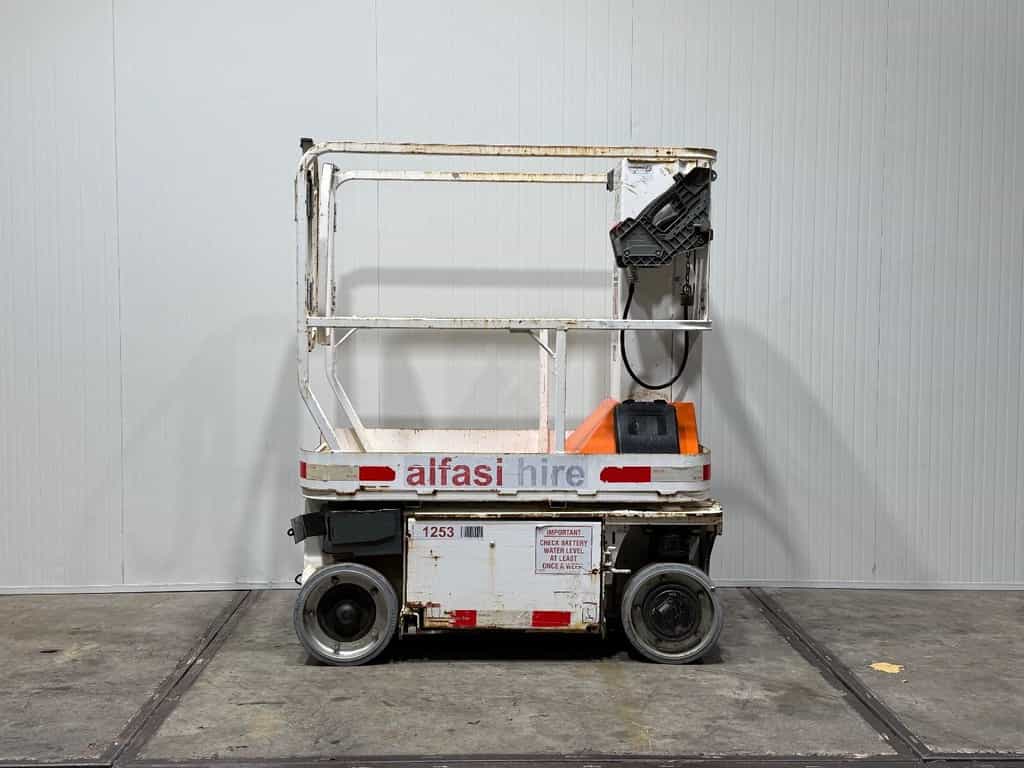 JLG 1230 Elektrische masthoogwerker 2012 24V HL1151